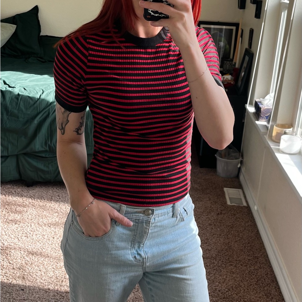 zara black and red striped tee